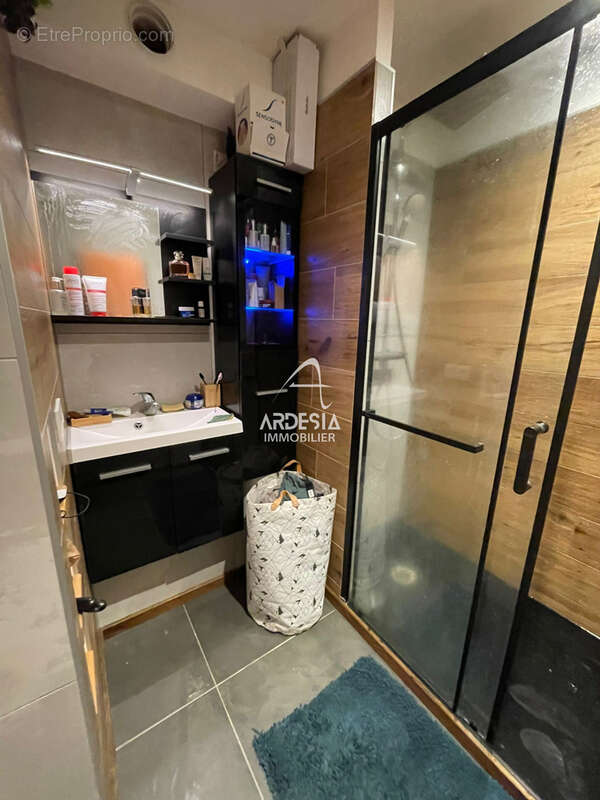 Appartement à LE CHATEL