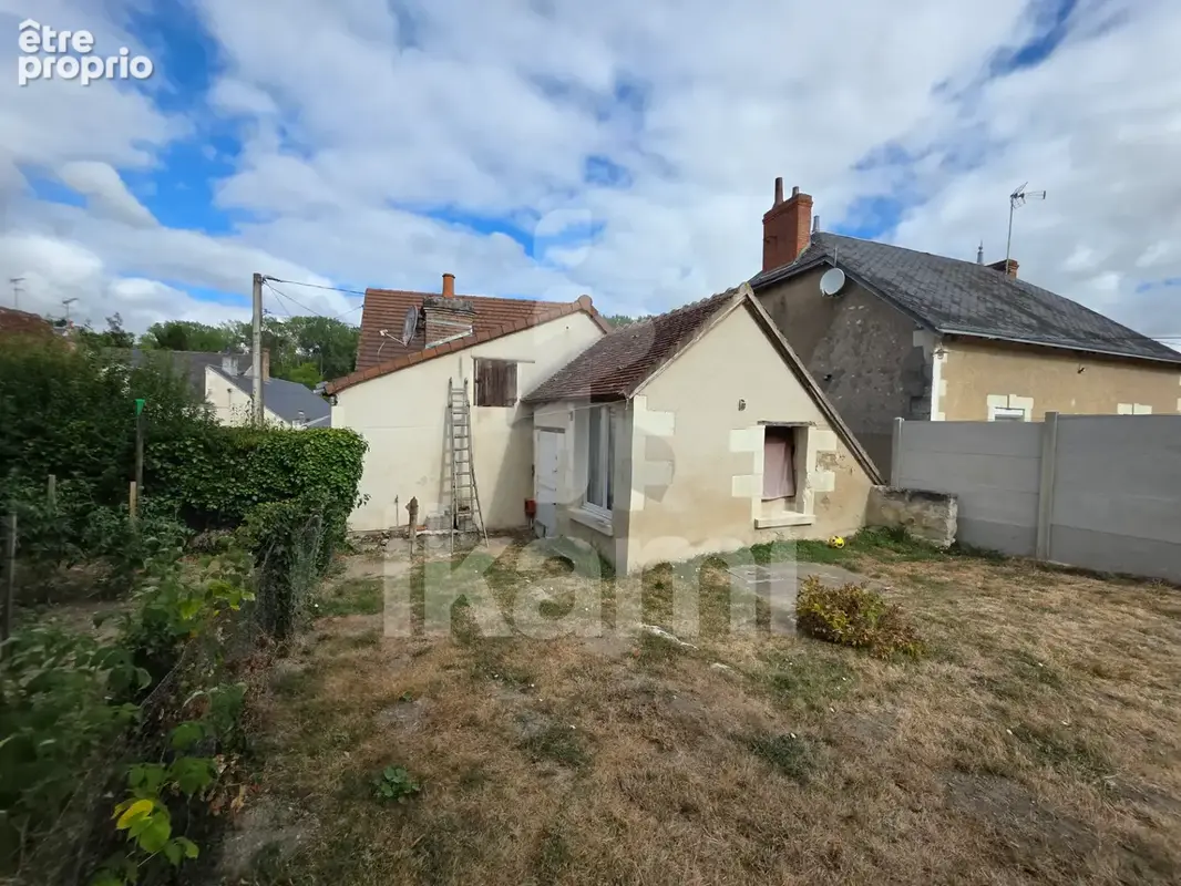 Maison de ville avec vie de plain-pied, garage et grange   Valençay - photo 19
