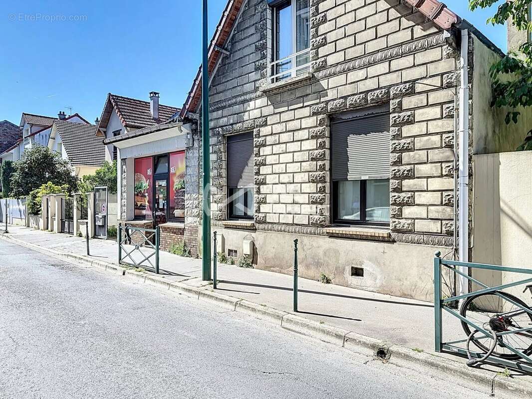 Appartement à COLOMBES