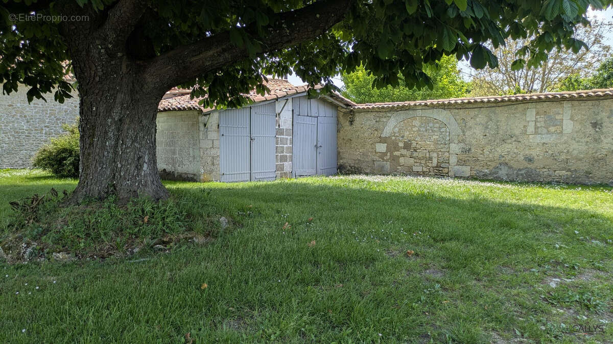 Maison à SABLONCEAUX