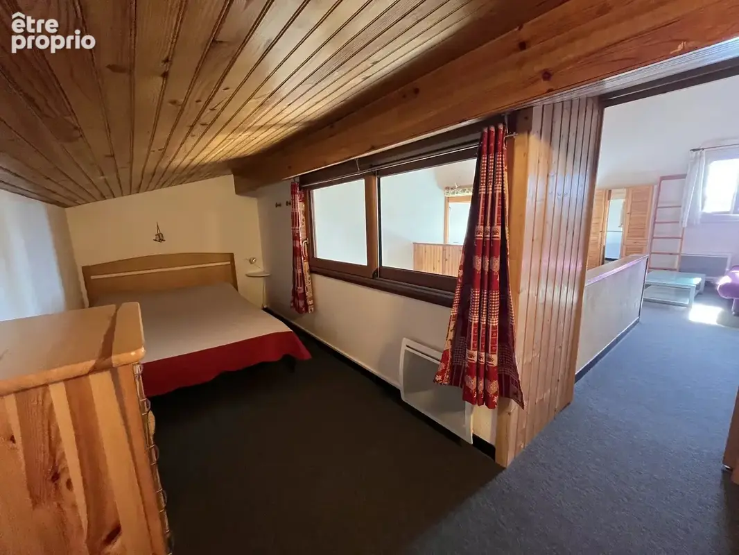 Grand appartement en plein centre du village - photo 10