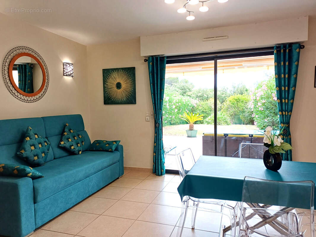 Appartement à SAINT-RAPHAEL