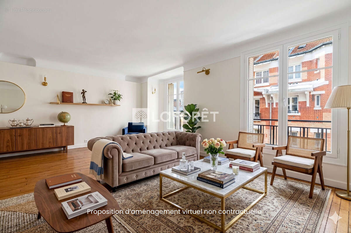 Appartement à PARIS-16E