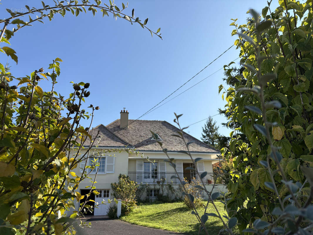 Maison à CHATELLERAULT