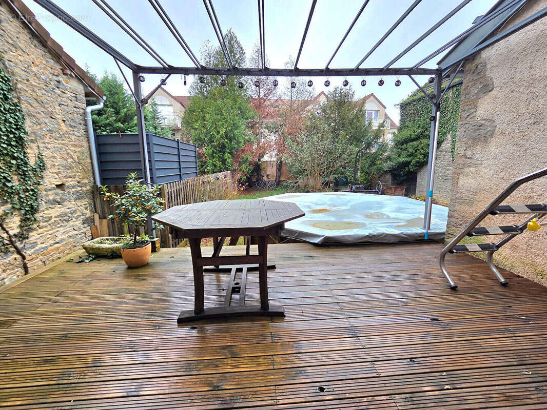 Appartement à MARSANNAY-LA-COTE