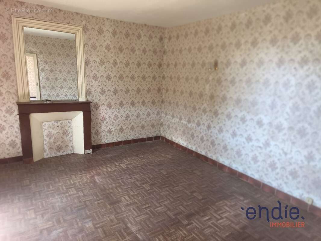 Vente d'une maison 4 pieces (78 m²) a louroux bourbonnais - photo 8
