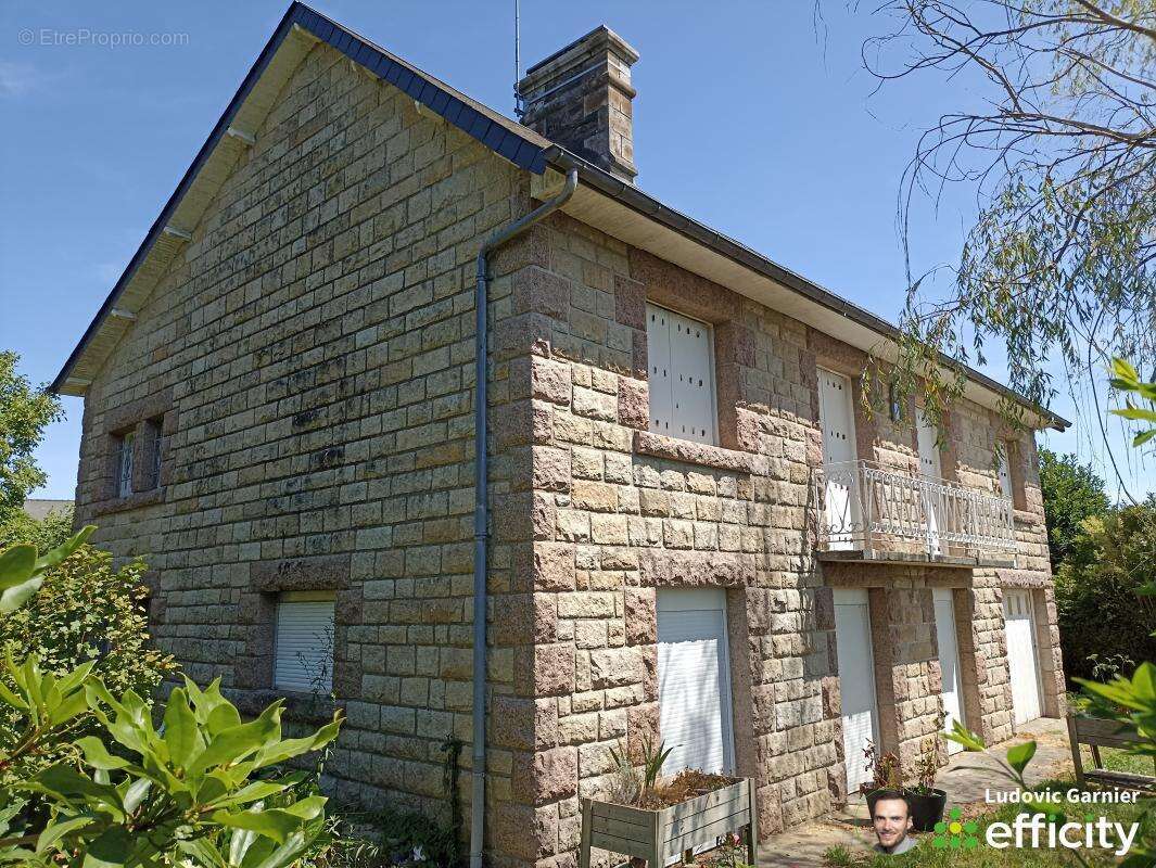 Maison 290 m² à Isigny-Le-Buat  - photo 13