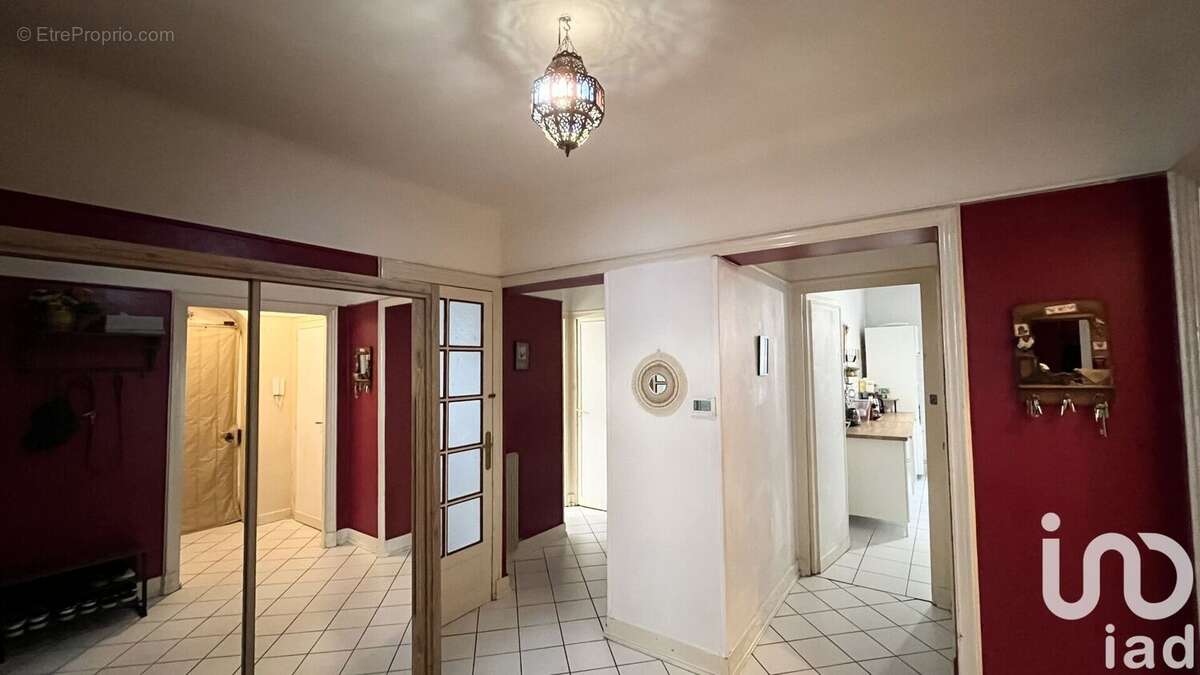 Photo 9 - Appartement à SAINT-ETIENNE