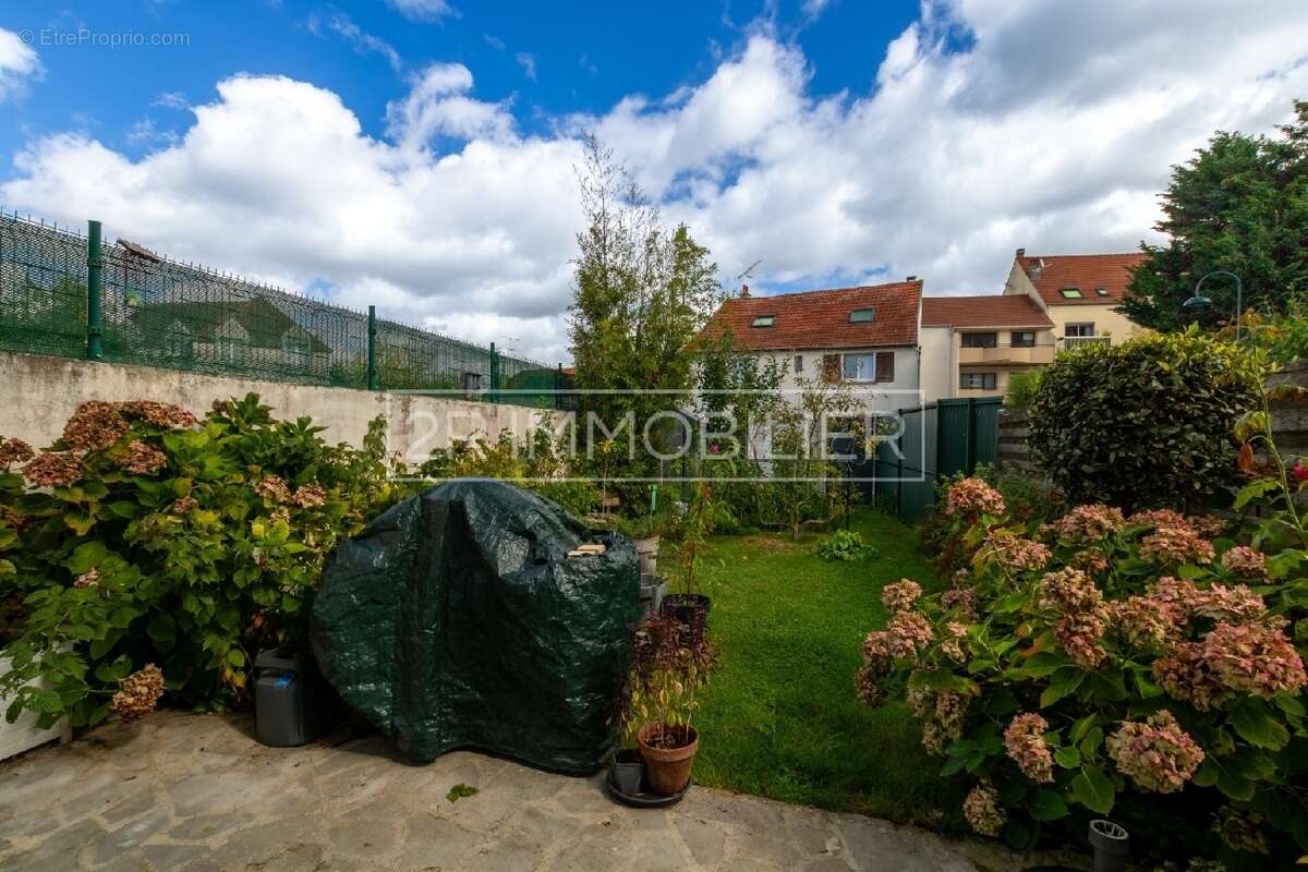 Maison à LAGNY-SUR-MARNE