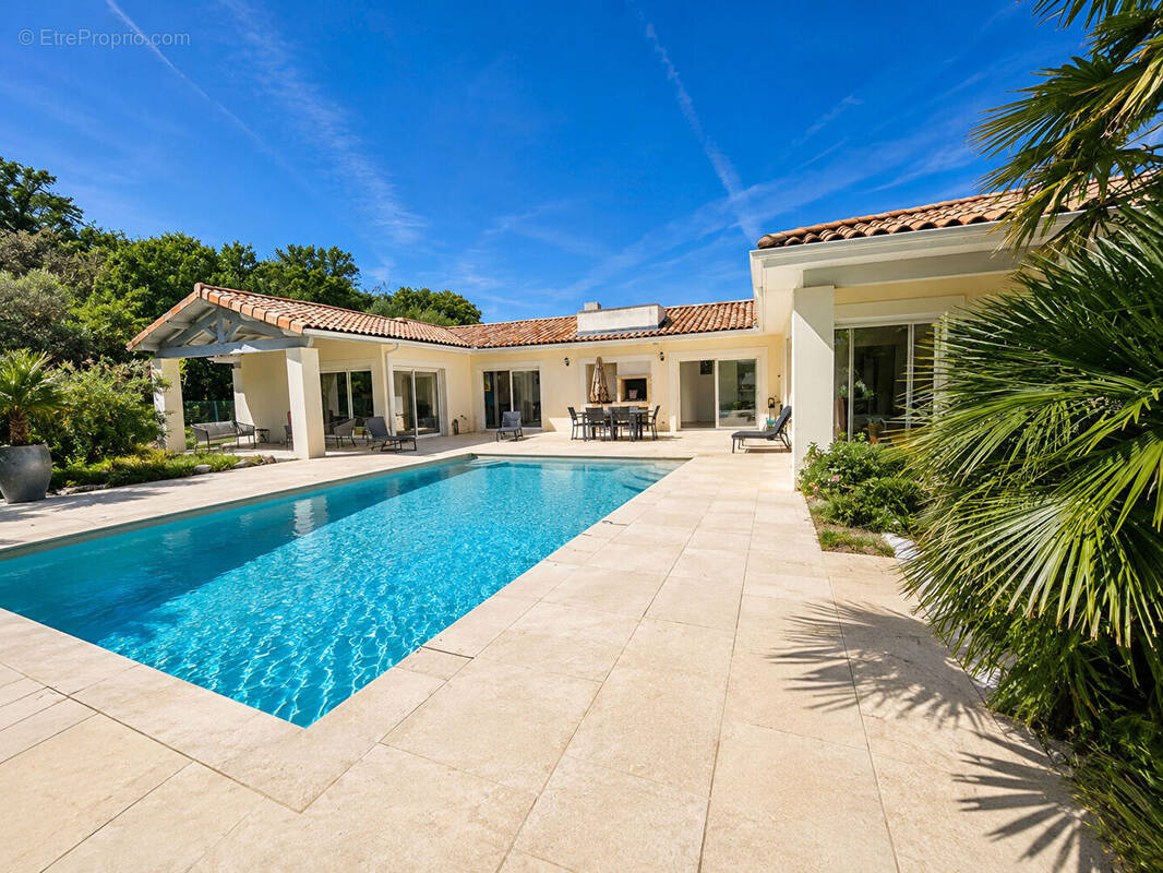 Maison à MARSAC-SUR-L'ISLE