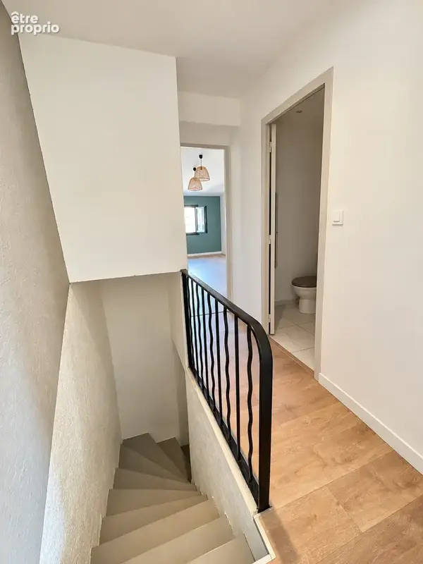 Maison de village 90 m2 appartement T3 + studio - photo 4