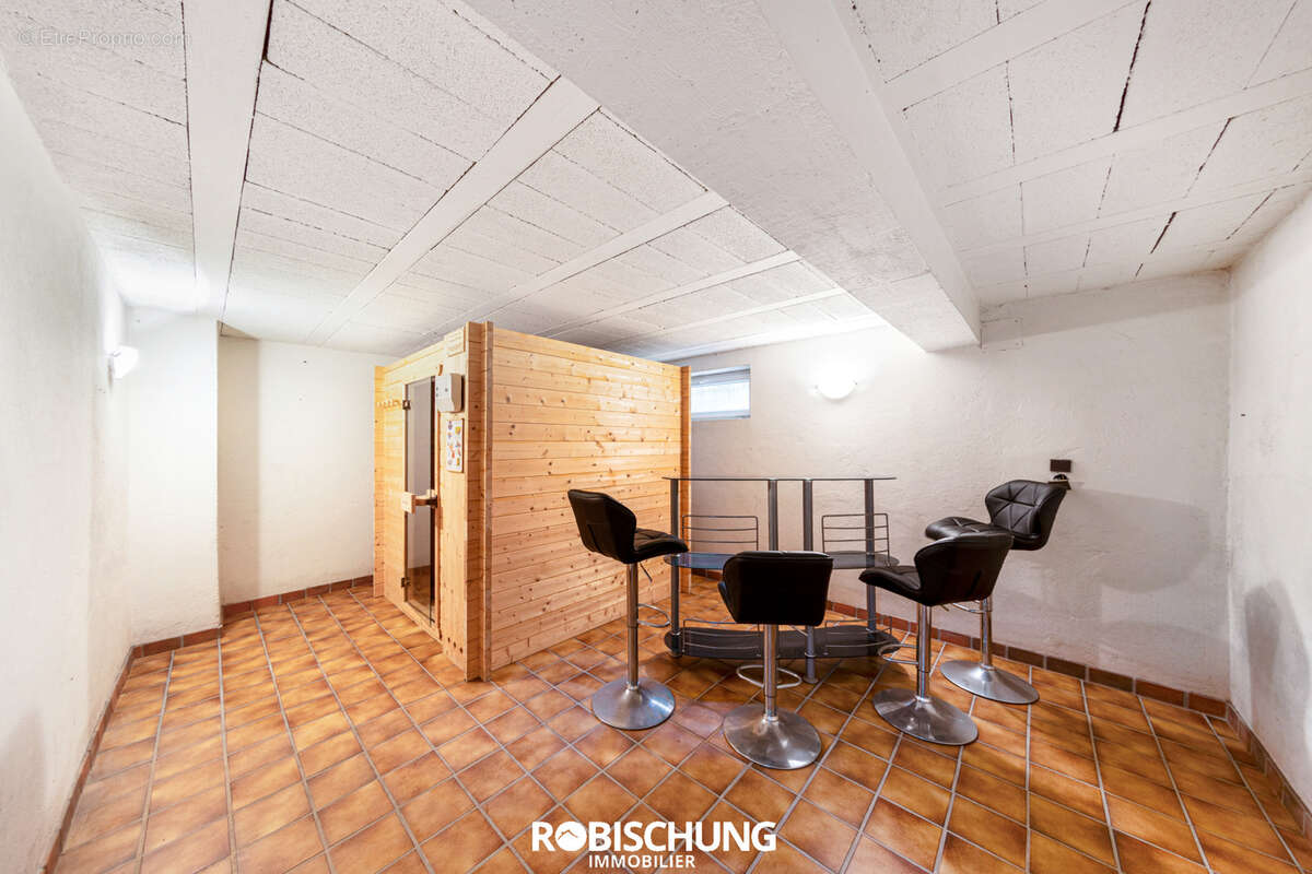 ELBACH : Maison avec piscine dans un environnement privilégié - photo 11