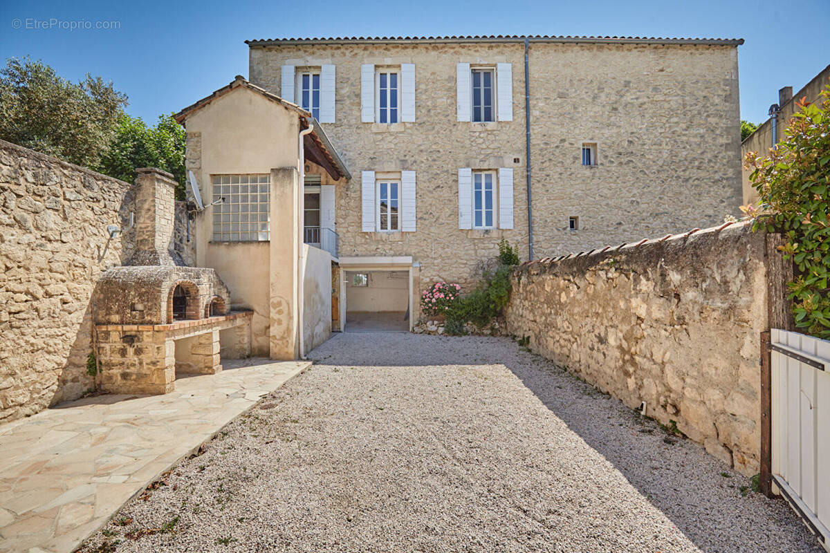 Maison à MALLEMORT