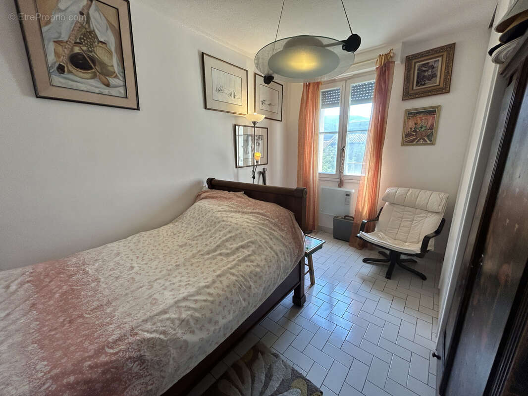 Appartement à GANGES