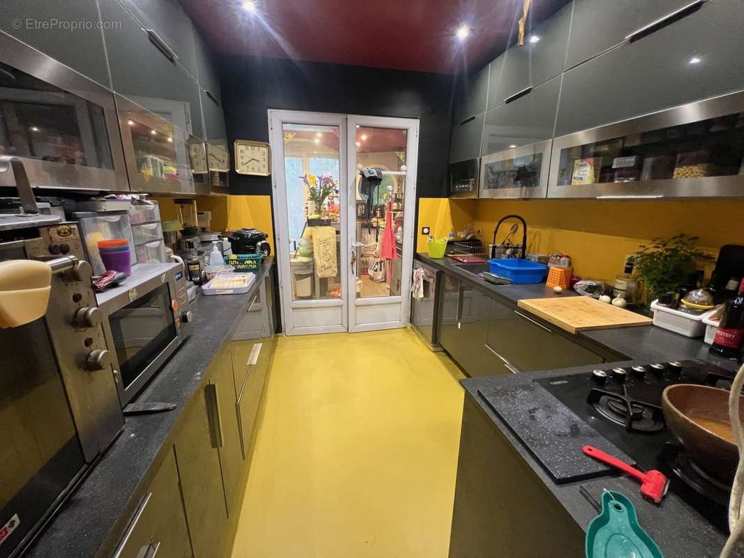 CUISINE - Maison à HOUILLES