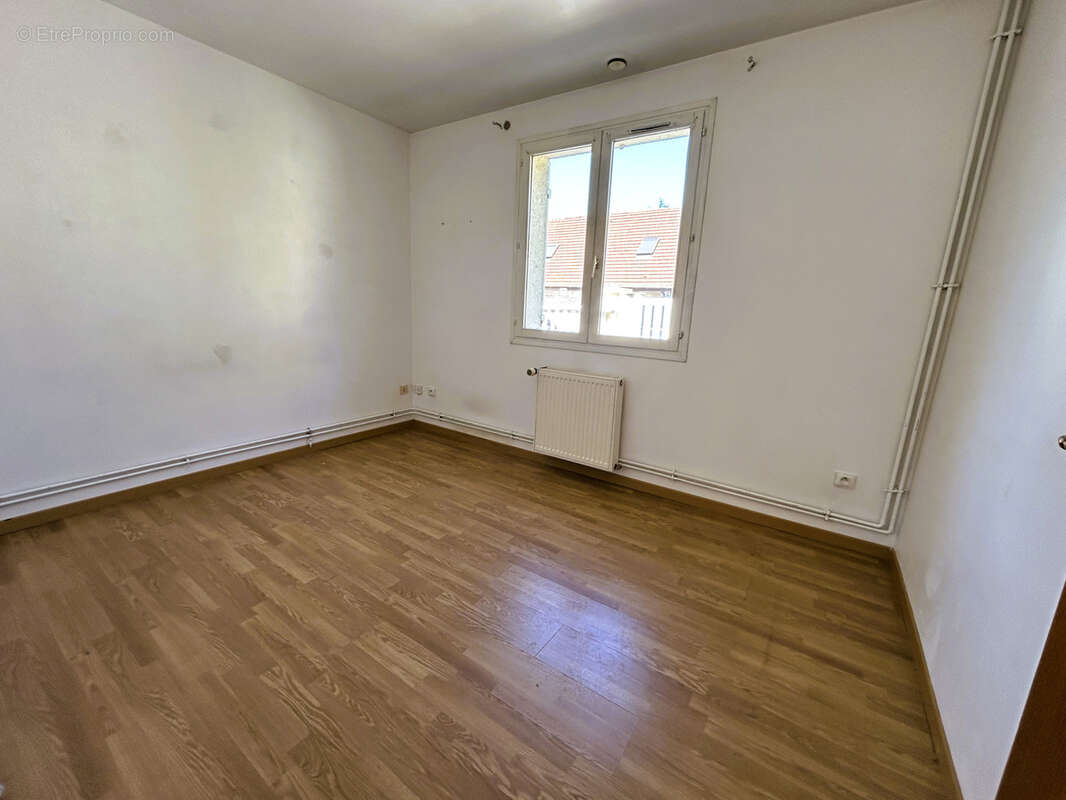 Appartement à PONT-SAINTE-MAXENCE