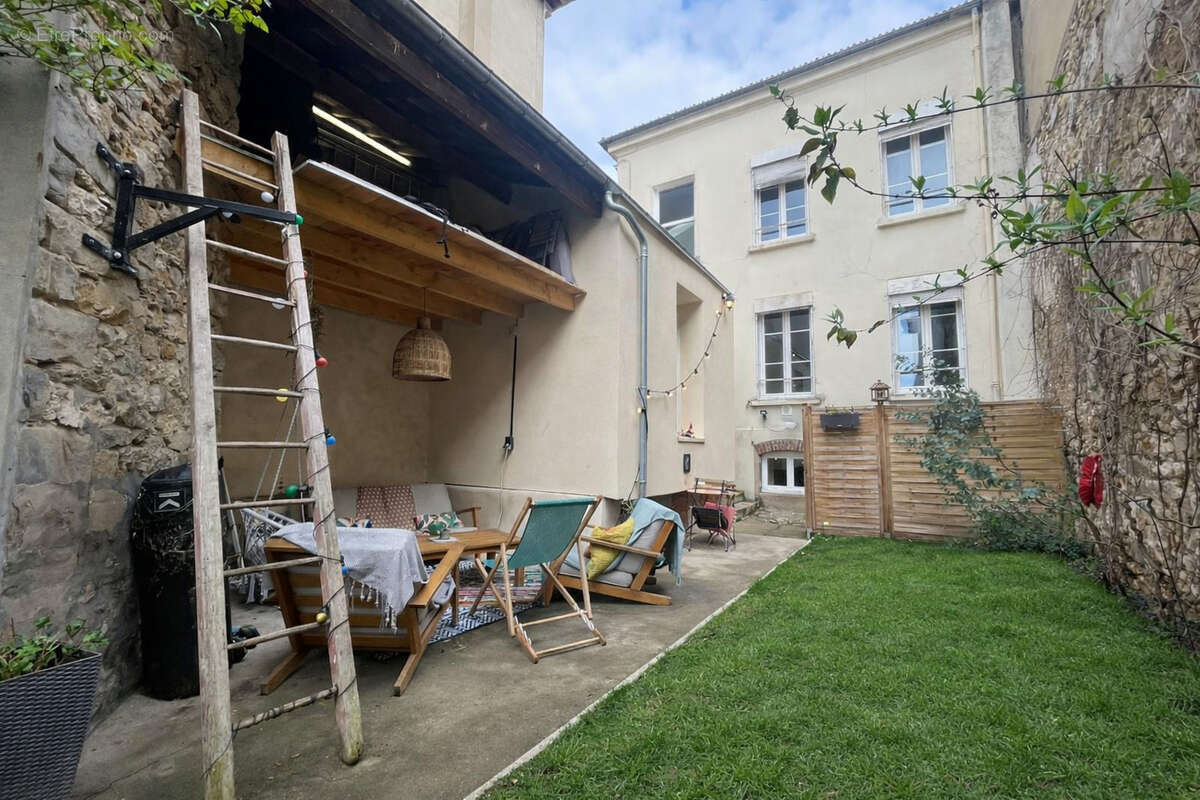 Maison à MELUN