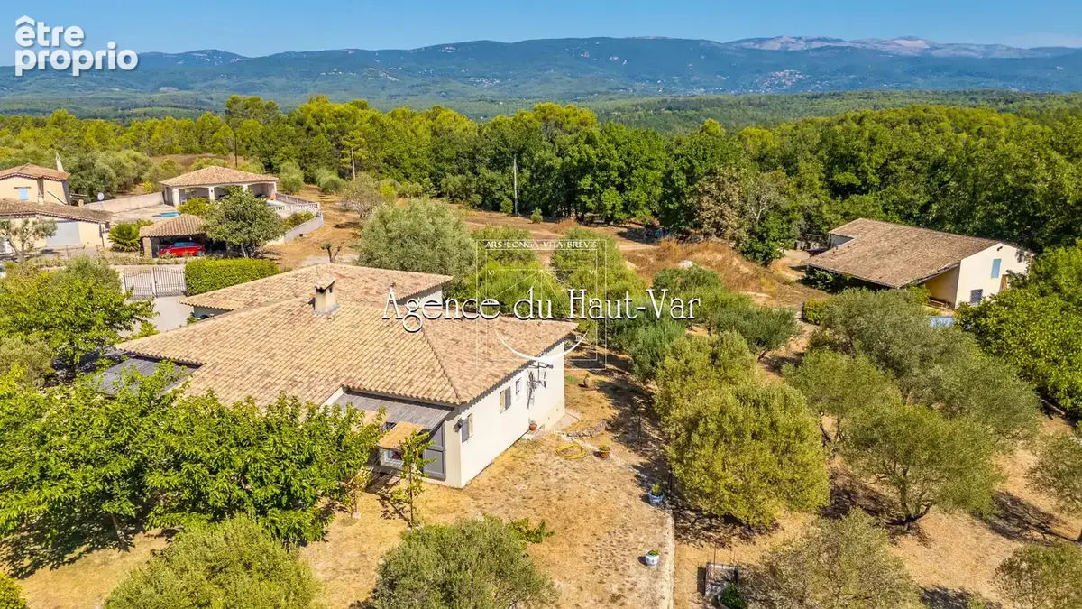 Villa récente 170m2, terrain paysager 3000m2 - photo 6