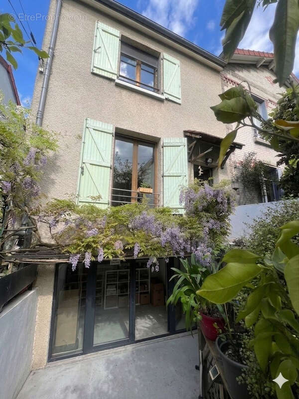 Maison 98 m² à Bagnolet  - photo 2