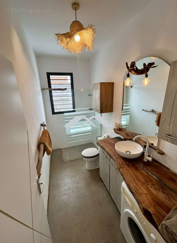 Appartement à L'ETANG-SALE