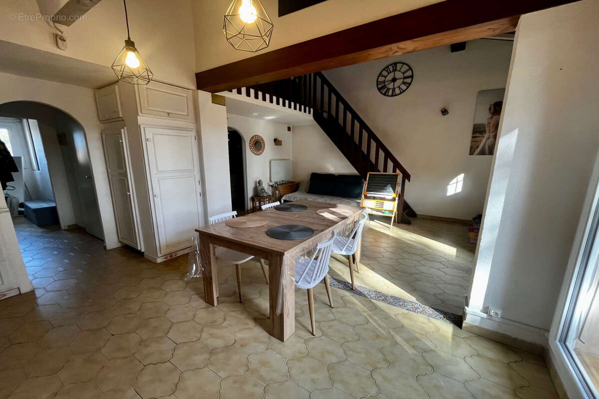 Appartement à SAINT-CYPRIEN