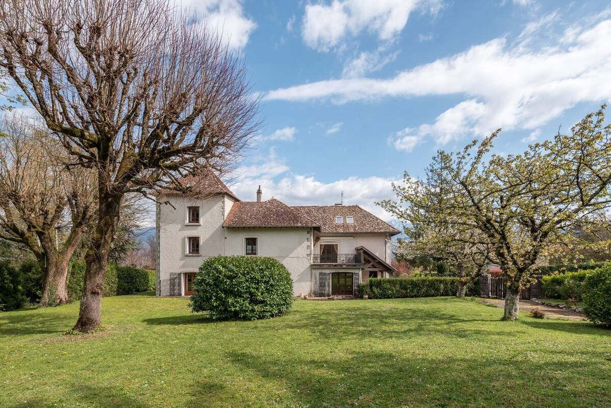 Maison à MONTBONNOT-SAINT-MARTIN