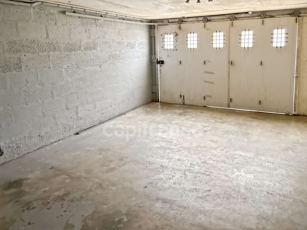 LE MANS Quartier Maillet-Bellevue Maison sur sous sol 4 chambres - photo 15