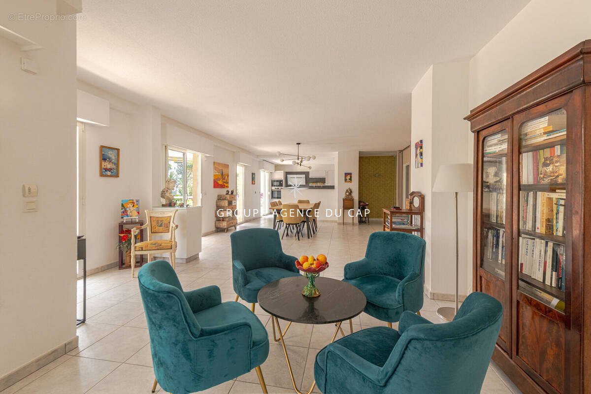 Appartement à SAINT-RAPHAEL