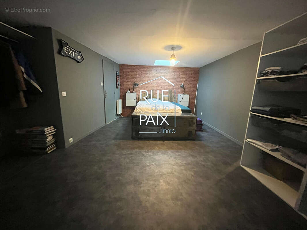 Maison à VOUNEUIL-SUR-VIENNE