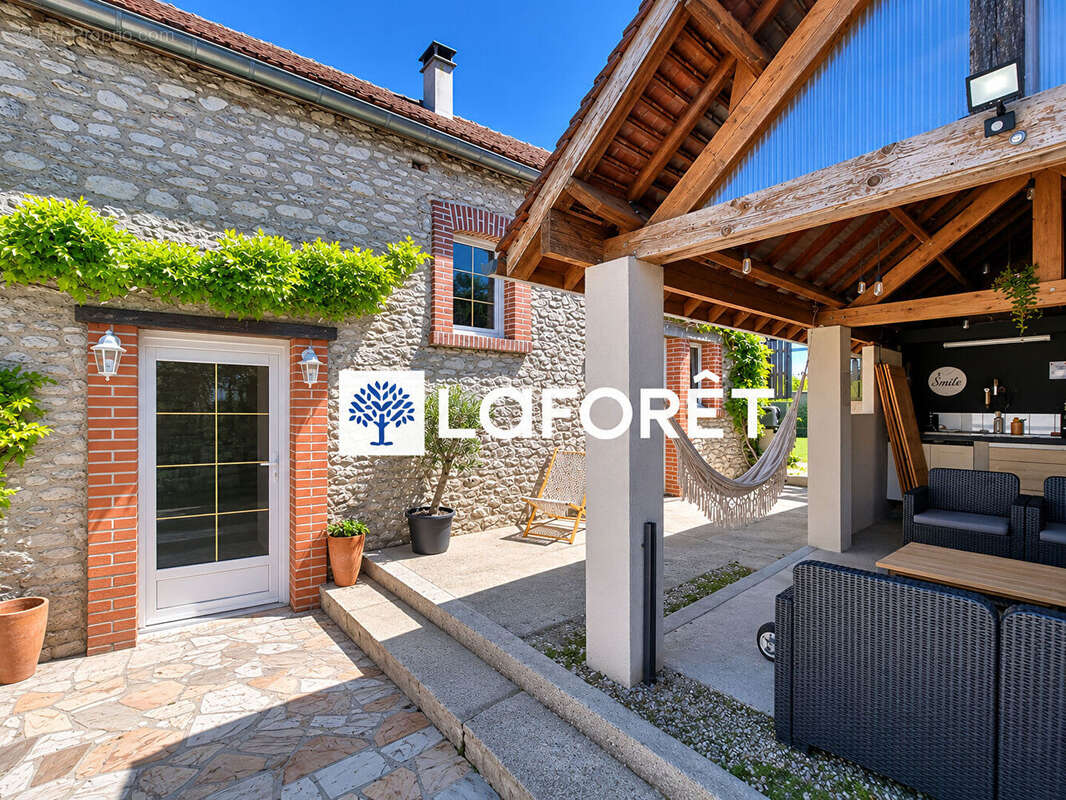 Maison briarde proche JOUY-LE-CHÂTEL - photo 2