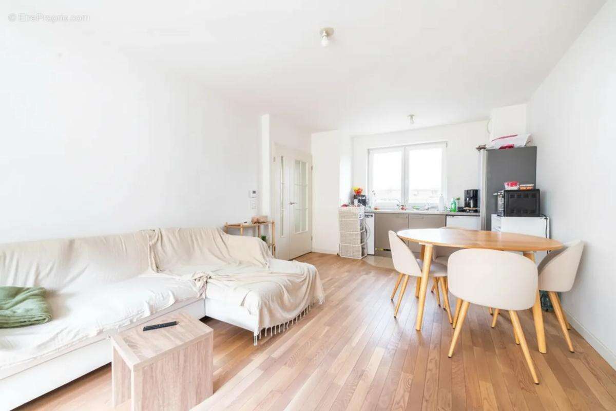 Appartement à SURESNES
