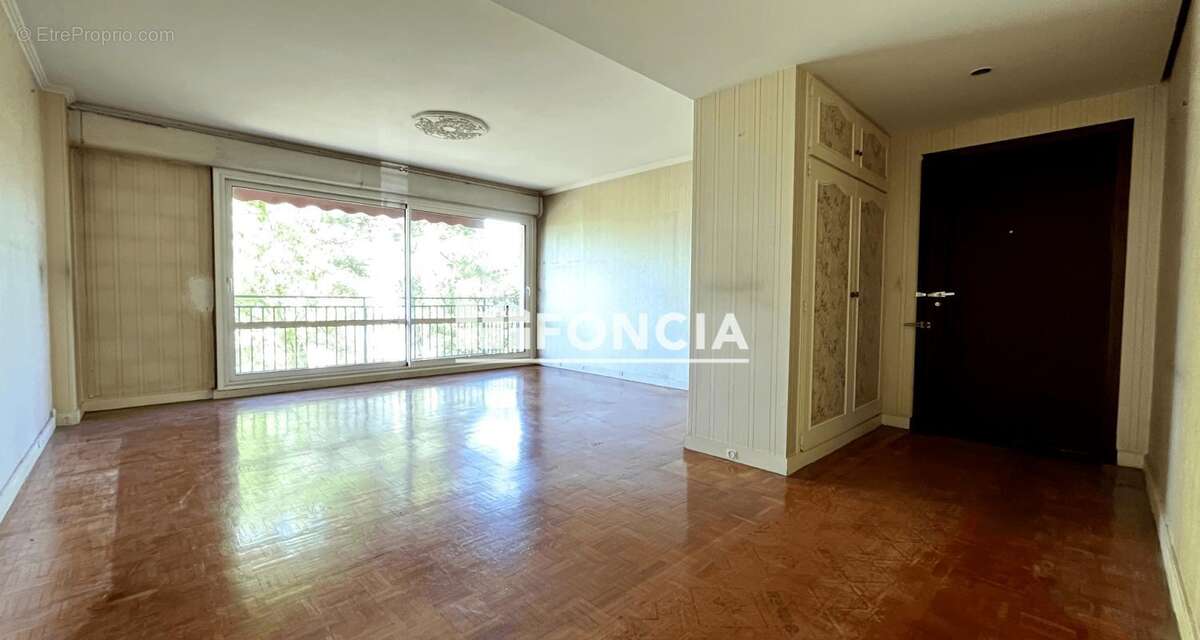 Appartement à RUEIL-MALMAISON