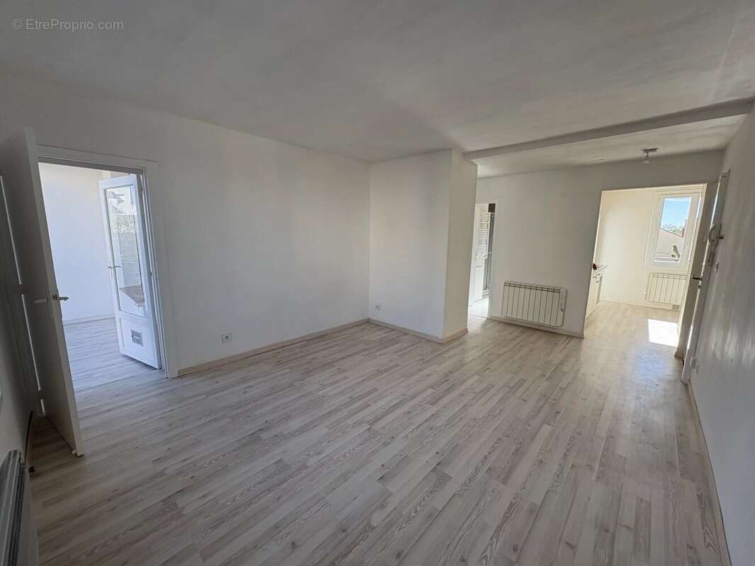 Appartement à NIMES