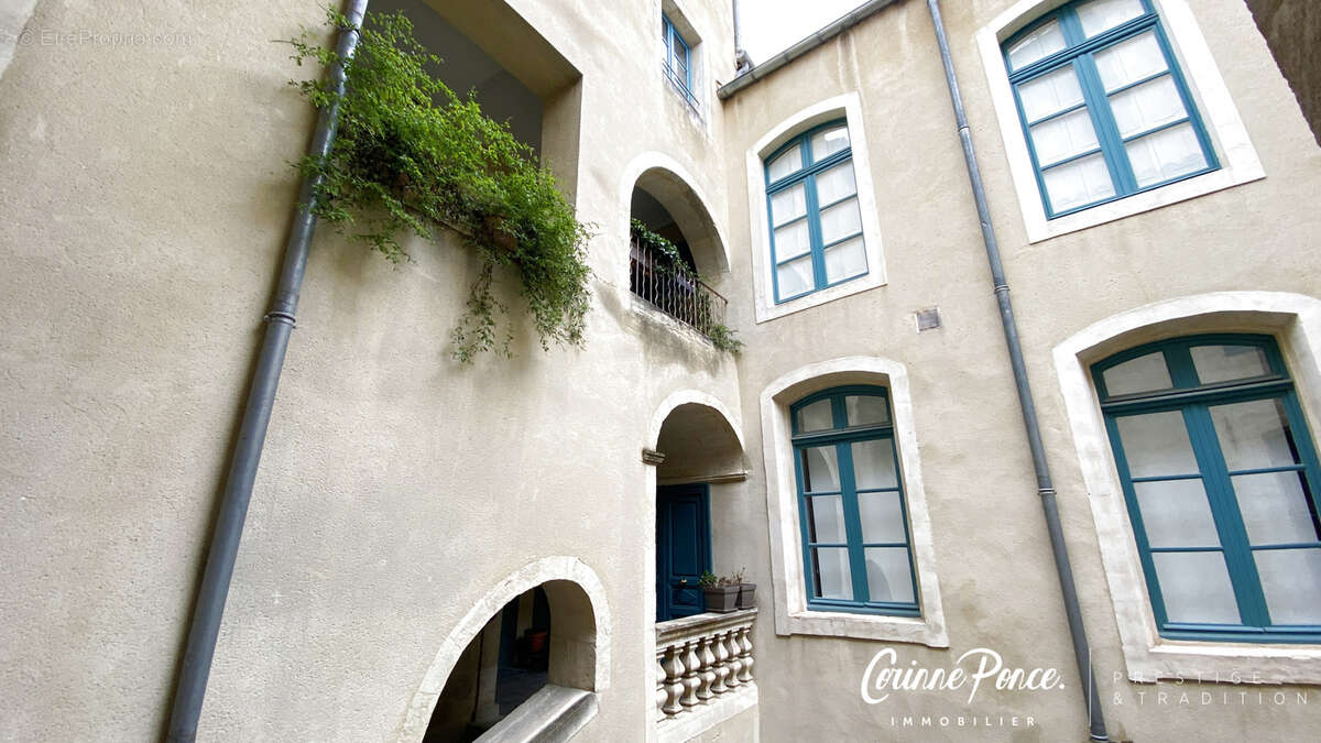 Appartement à NIMES