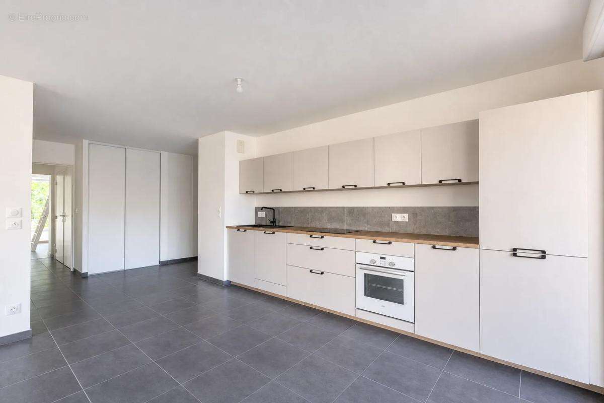 Appartement à VENISSIEUX