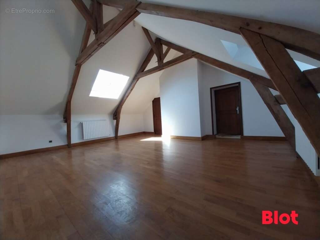 Maison 178 m² à Prince  - photo 5