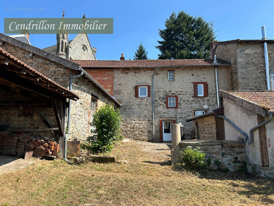 Maison à BOURGANEUF