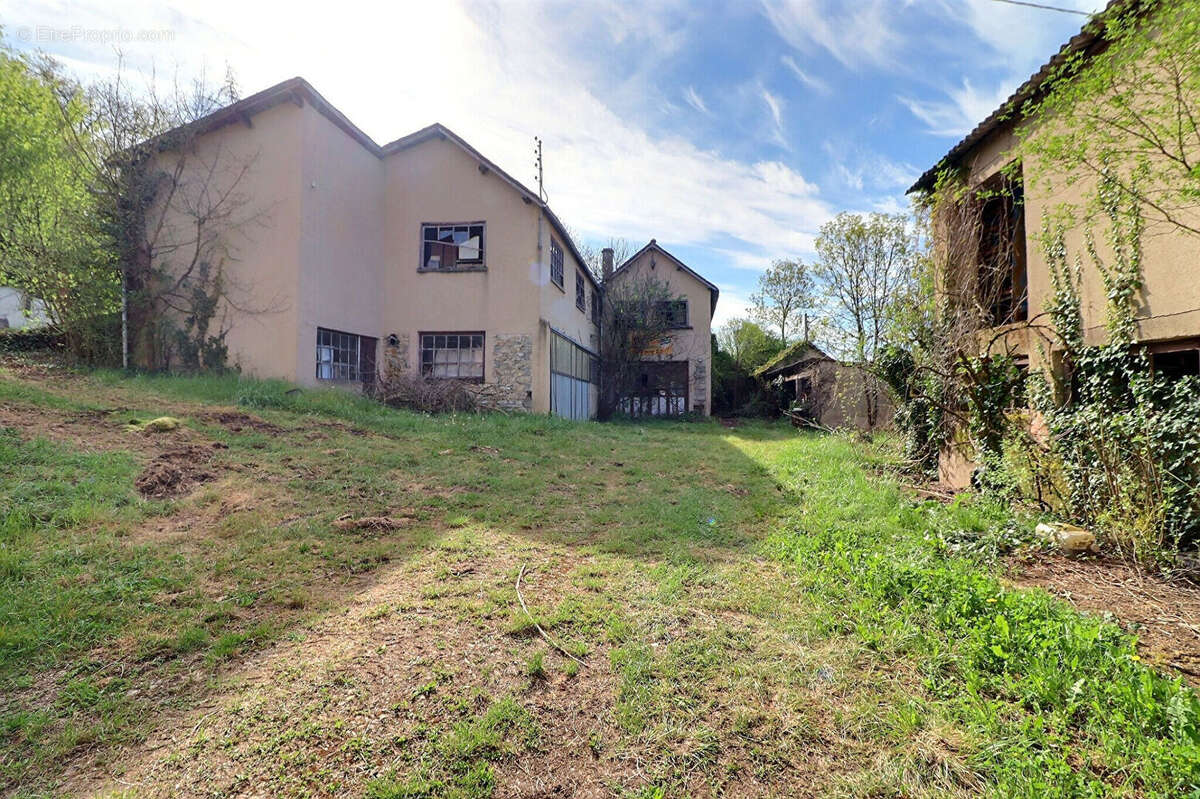 Maison à VILLEFRANCHE-DE-ROUERGUE