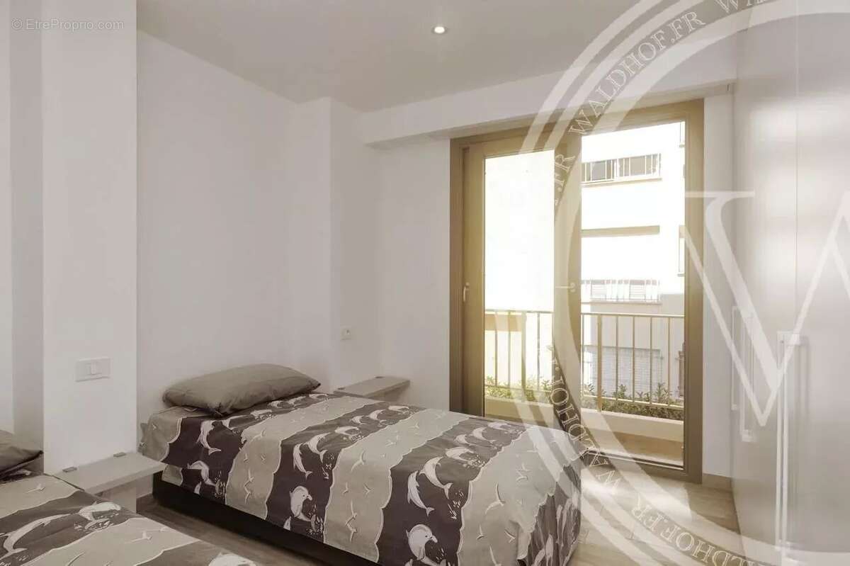 Appartement à ROQUEBRUNE-CAP-MARTIN