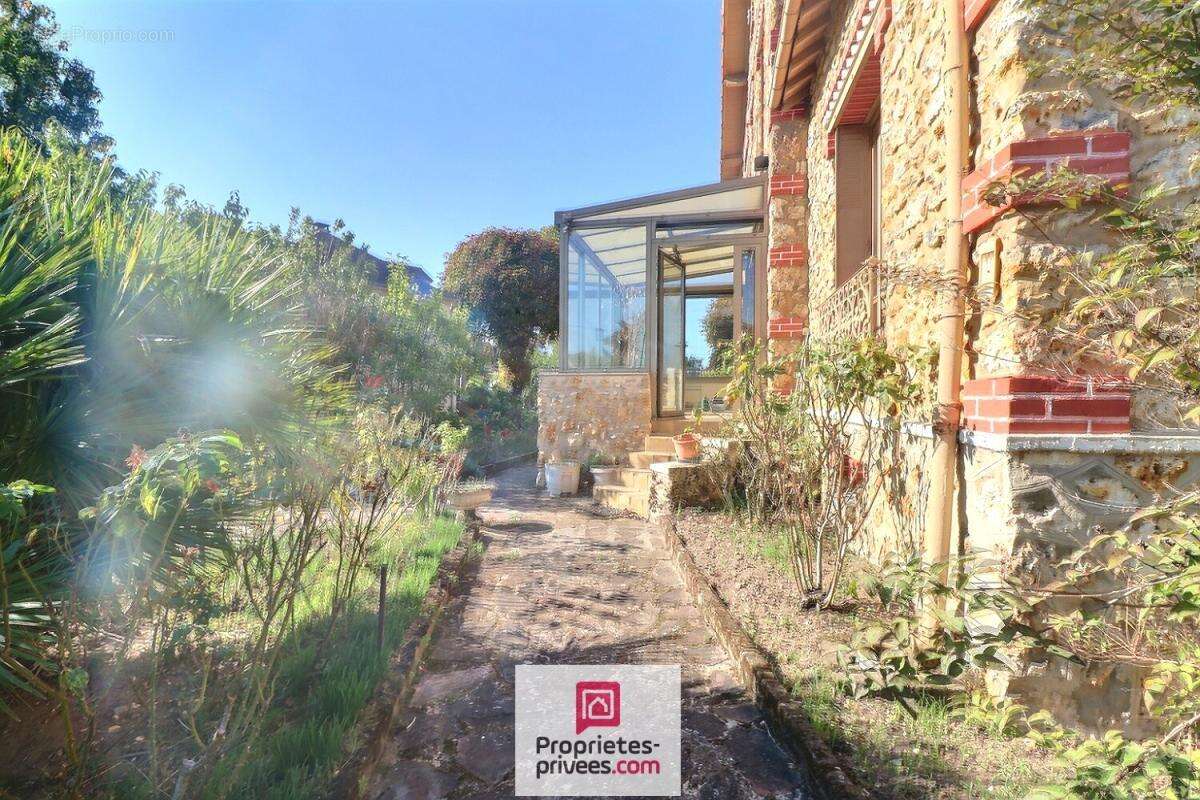 Maison à ACHERES