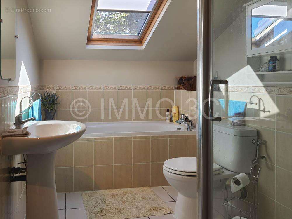 Maison à SAUZE-VAUSSAIS