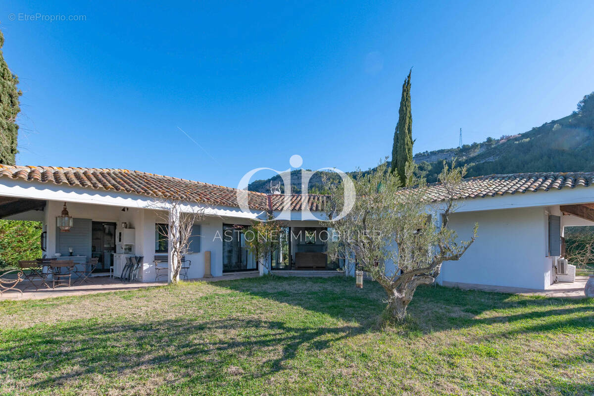 Maison à CASSIS