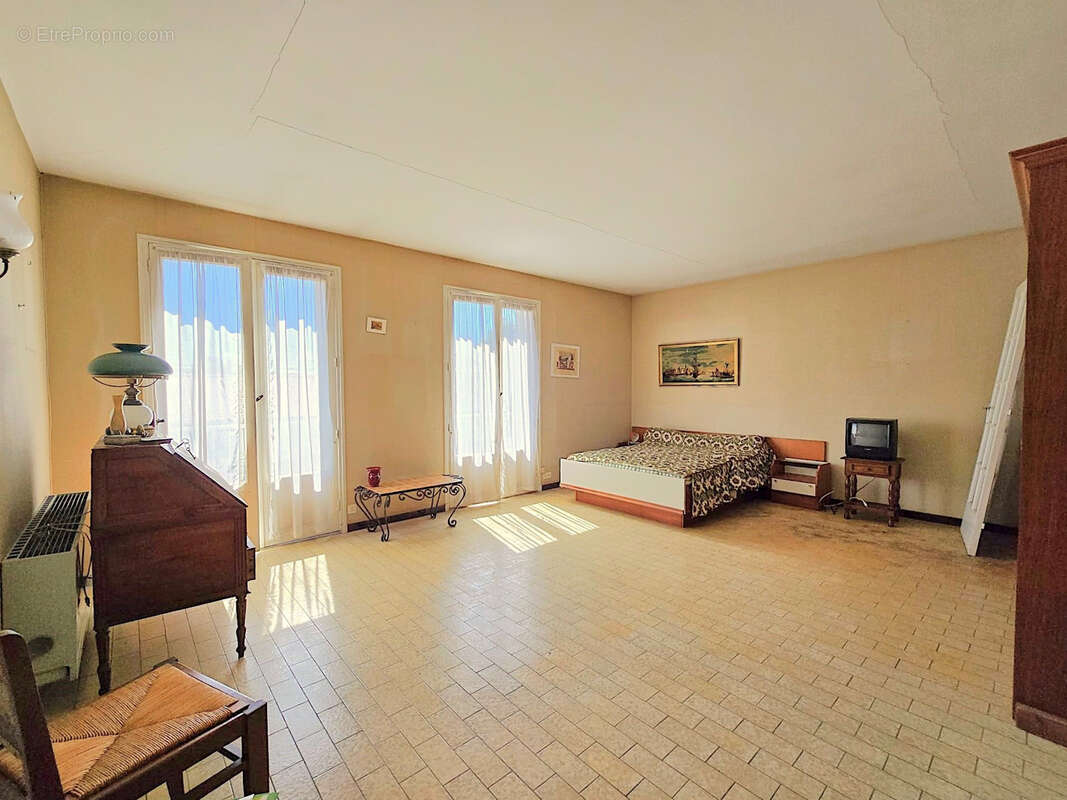 Maison avec T1 bis  indépendant à louer et jardin - photo 13