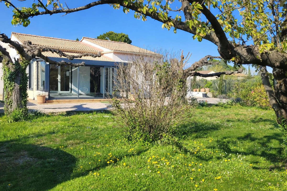 Maison à JONQUIERES