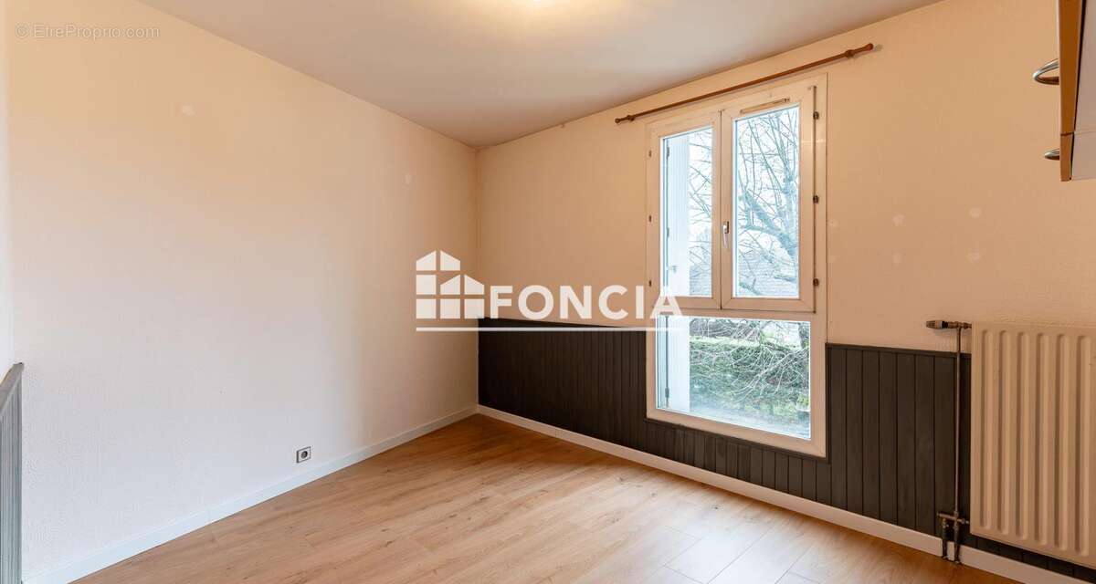 Appartement à PONTAULT-COMBAULT