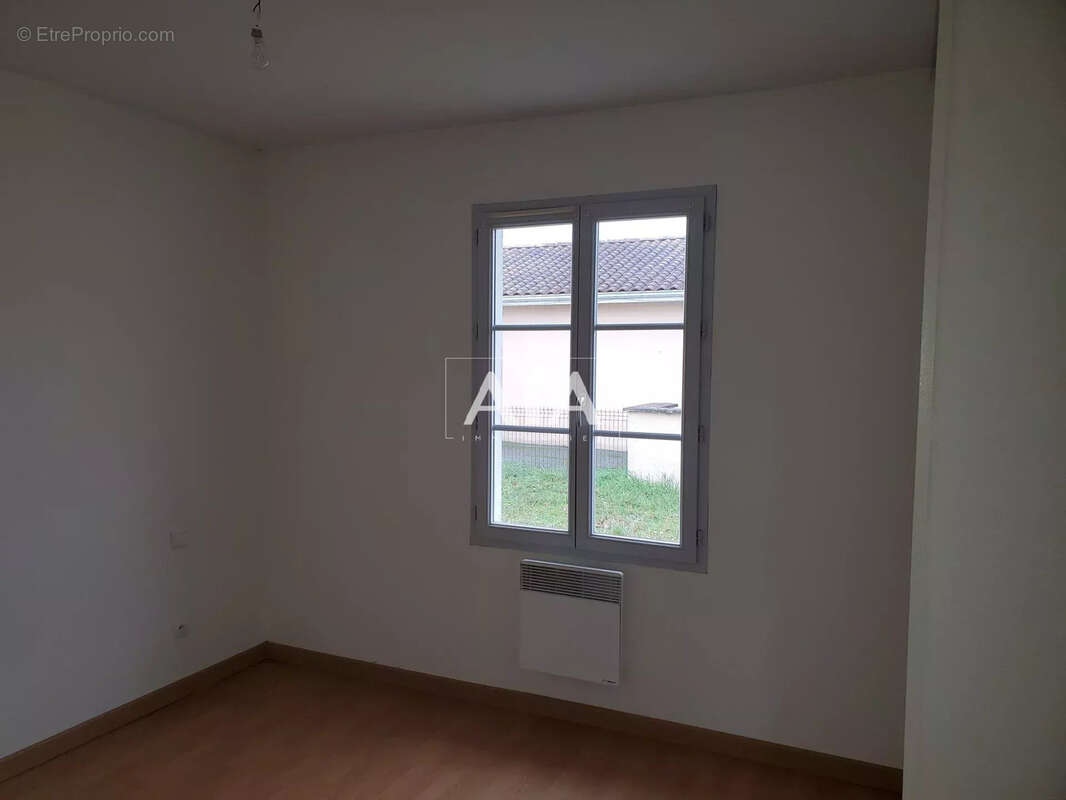 Maison à RUFFEC
