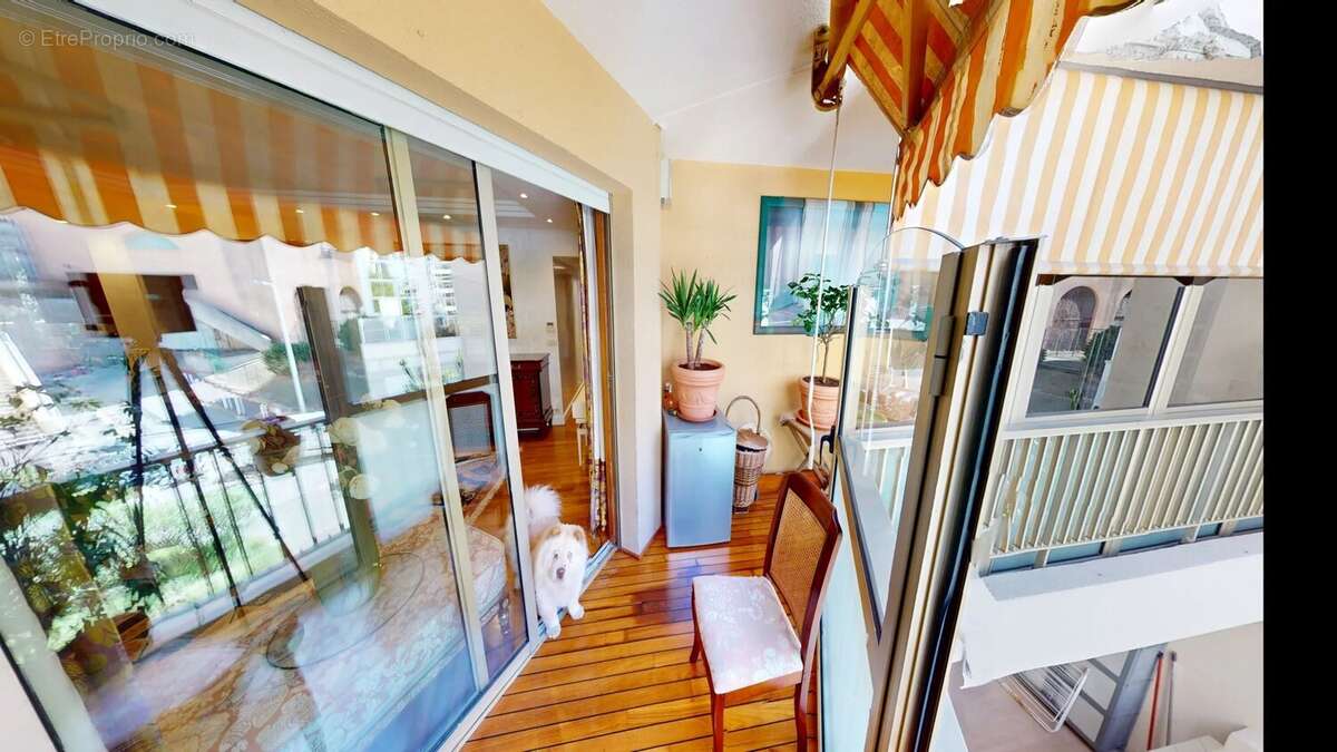 Appartement à BEAUSOLEIL