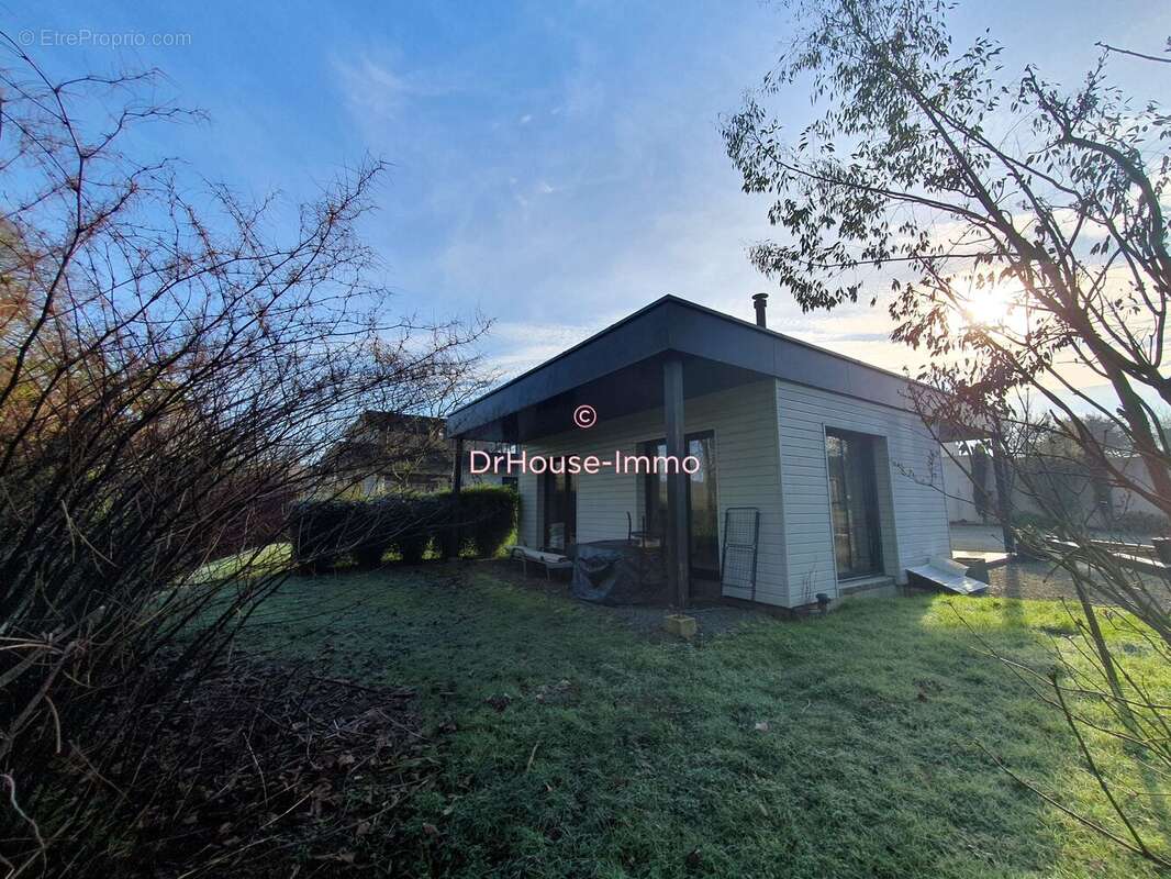 Maison à SAINT-PIERRE-DE-PLESGUEN