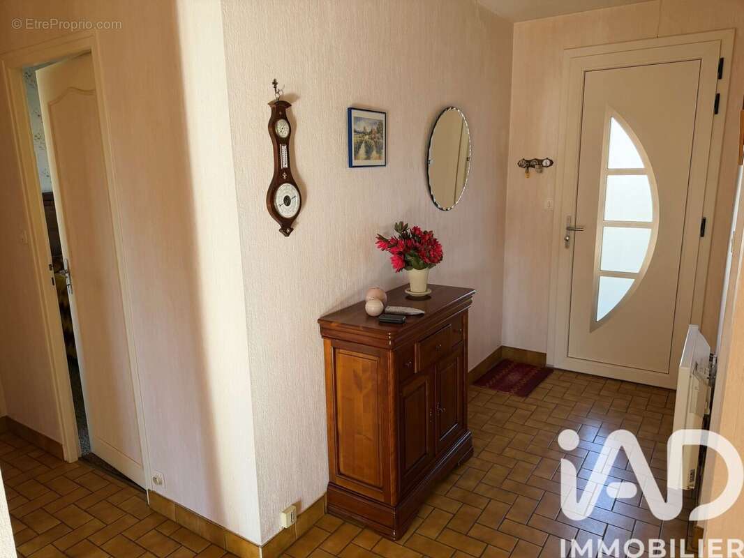 Photo 2 - Maison à CHATILLON-SUR-THOUET