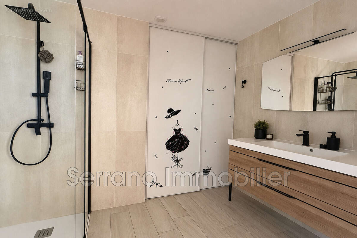 Maison 238 m² à Salazac  - photo 5